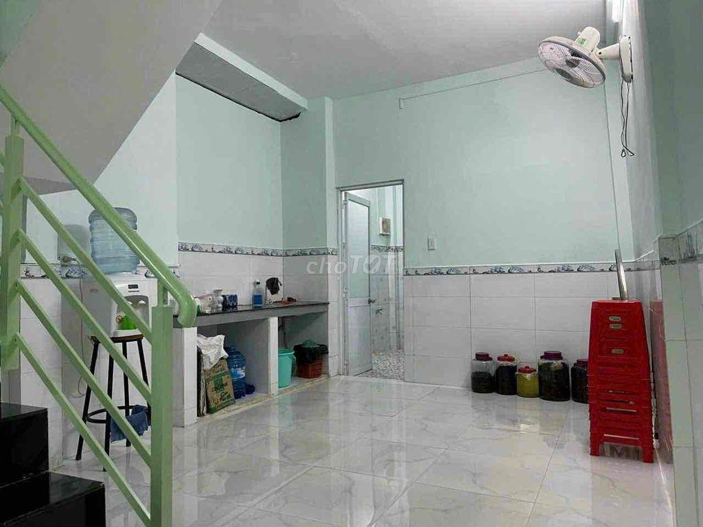 Cho thuê nhà 1 trệt 1 lầu, 2PN 3VS - đường XVNT P25 BT