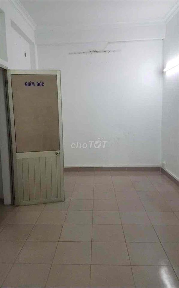Nhà rộng rãi, 1 trệt 2 lầu - Hồ Văn Huê P9 Phú Nhuận