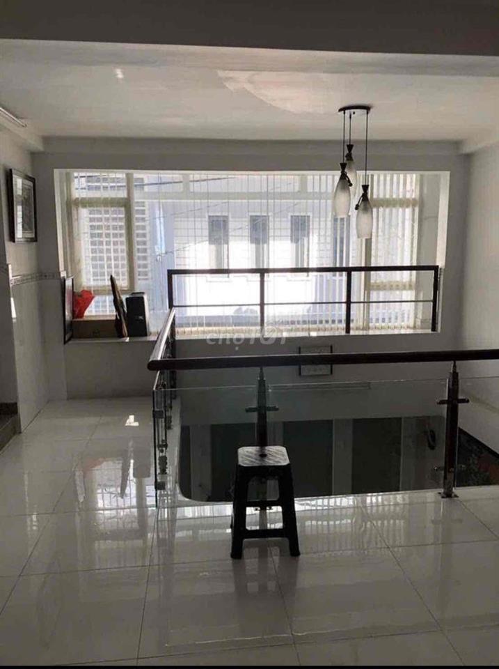 Cho thuê nhà Mới 1 trệt 1 lửng 2 lầu sân thượng - Lê Văn Sỹ, Phú Nhuận