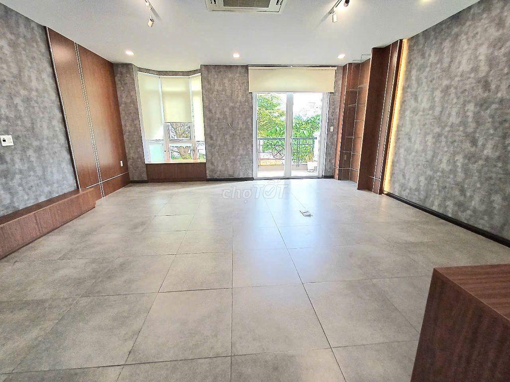 Cho thuê gấp nhà MT 10A Đặng Thuỳ Trâm, Phường 13, Quận Bình Thạnh.