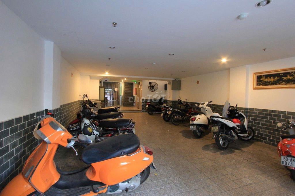 Cho thuê gấp nhà MT 10A Đặng Thuỳ Trâm, Phường 13, Quận Bình Thạnh.