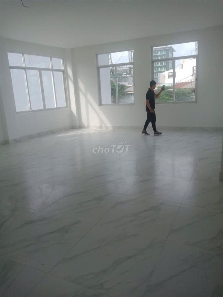 Cho thuê nhà MT 26B Sông Đà, Phường 2, Q. Tân Bình