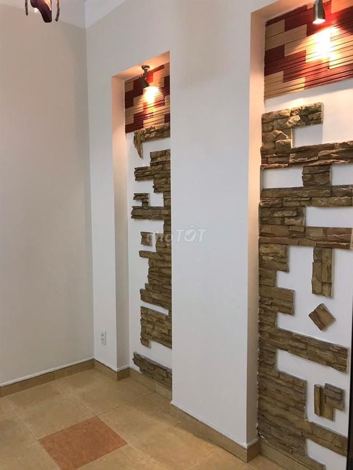 Cho thuê nhà nguyên căn MT 102 Bàu Cát 1 gần Nguyễn Hồng Đào P14 Q.TB