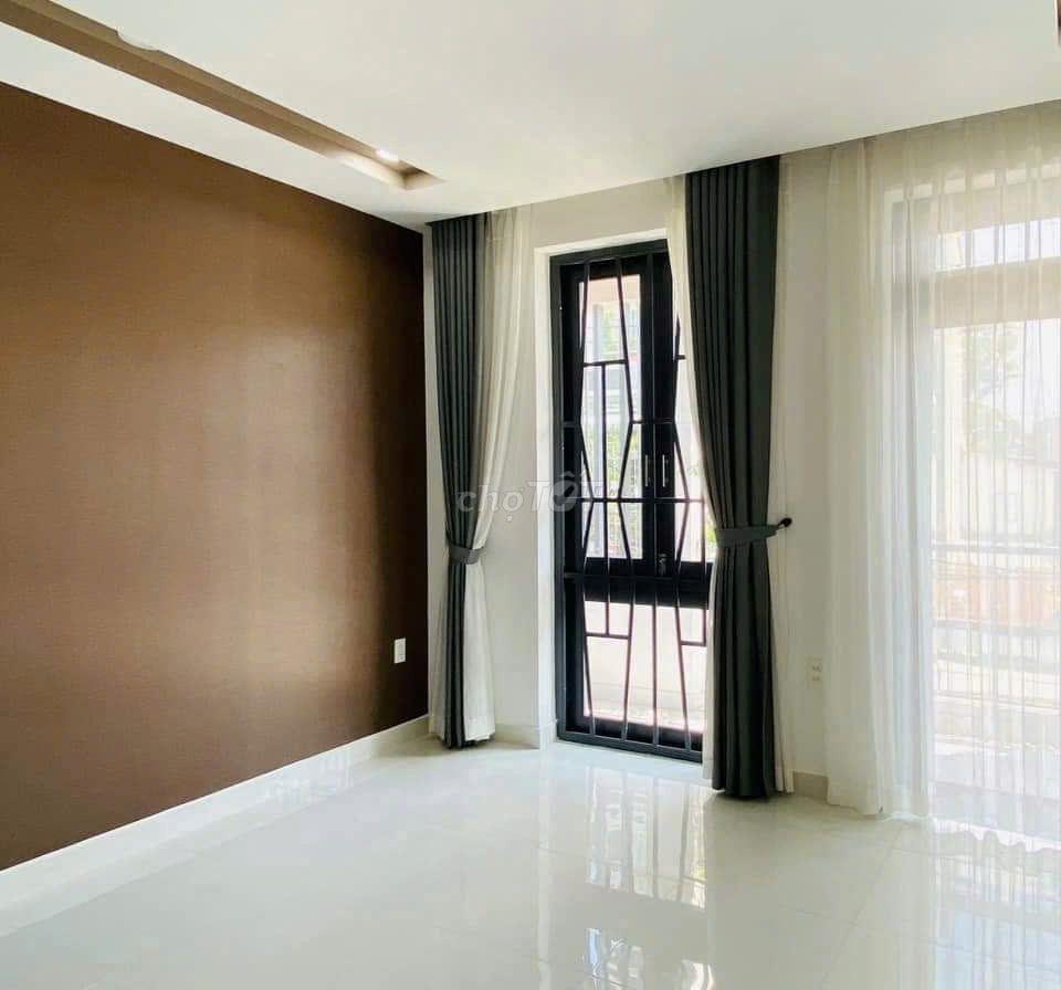 Cho thuê nhà HXH 247/6B Huỳnh Văn Bánh P.11 Q.Phú Nhuận