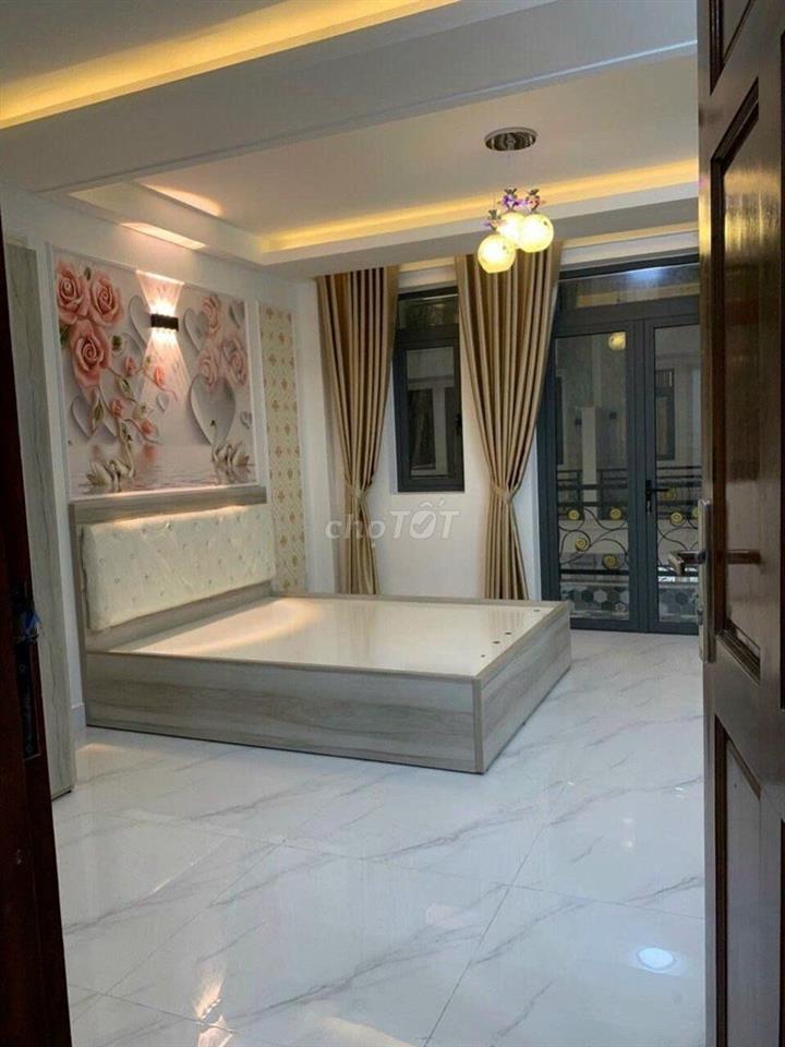 Cho thuê nhà 22B Bạch Đằng, Phường 2, Q.Tân Bình thông ra Trường Sơn.