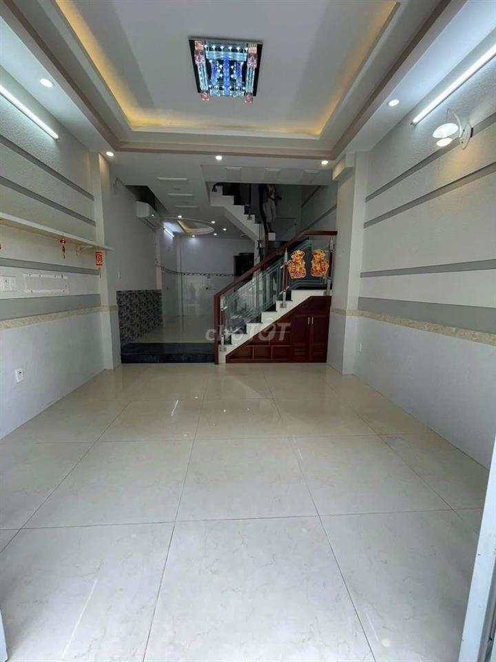 Cho thuê nhà MT 414B Huỳnh Văn Bánh P15 Q.Phú Nhuận