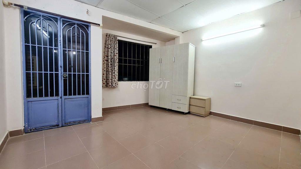  NHÀ MỚI NGUYỄN HỮU CẢNH – SÁT  Q1 | HẺM XE TẢI TIỆN KD | CHỈ 15,8TR