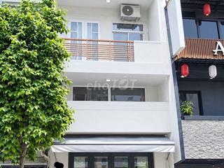 NHÀ HIẾM MT Q1– TRẦN KHẮC TRÂN - 4 TẦNG – 5PN – VỪA Ở + VP, CHỈ 3x TR.