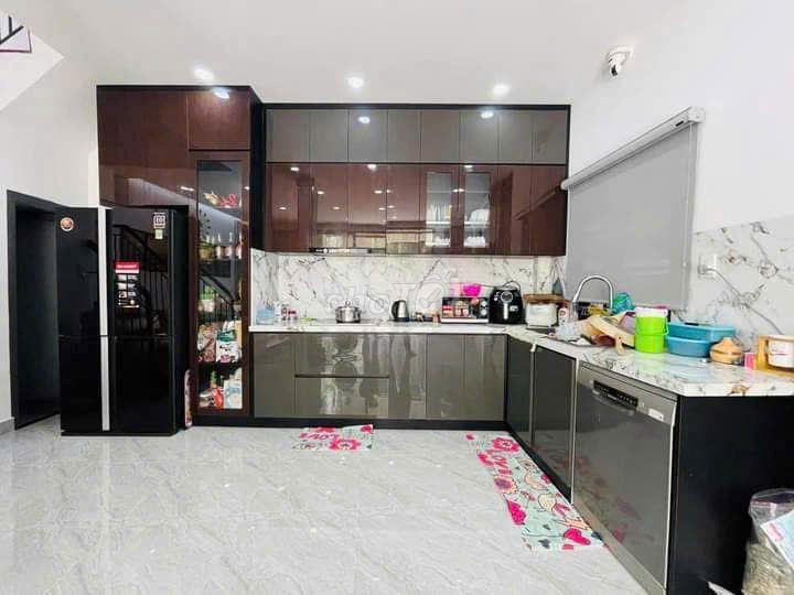 Cho thuê nhà hẻm ô tô 273/5A Nguyễn Văn Đậu, P.6, Bình Thạnh