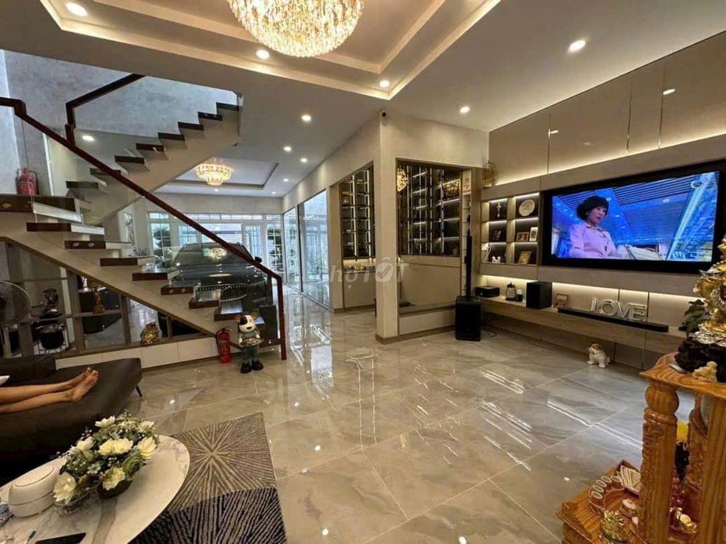 Cần cho thuê Villa mới đẹp HXH 338/2A Nguyễn Xí P.13 Q.Bình Thạnh