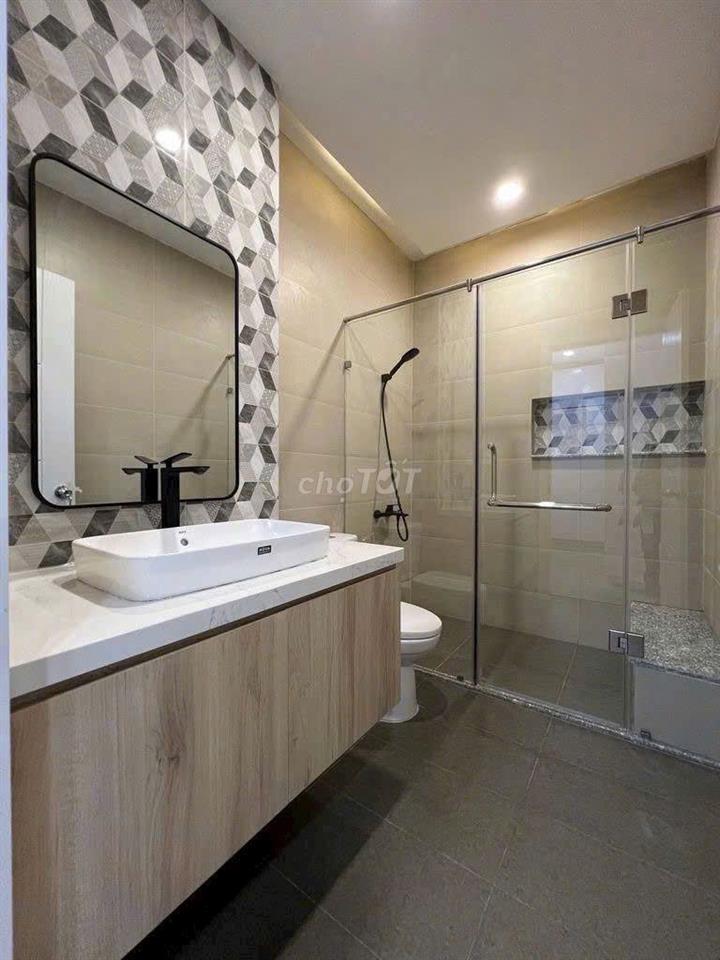 Cần cho thuê nhà MT 40B Lam Sơn P.2 Q.Tân Bình