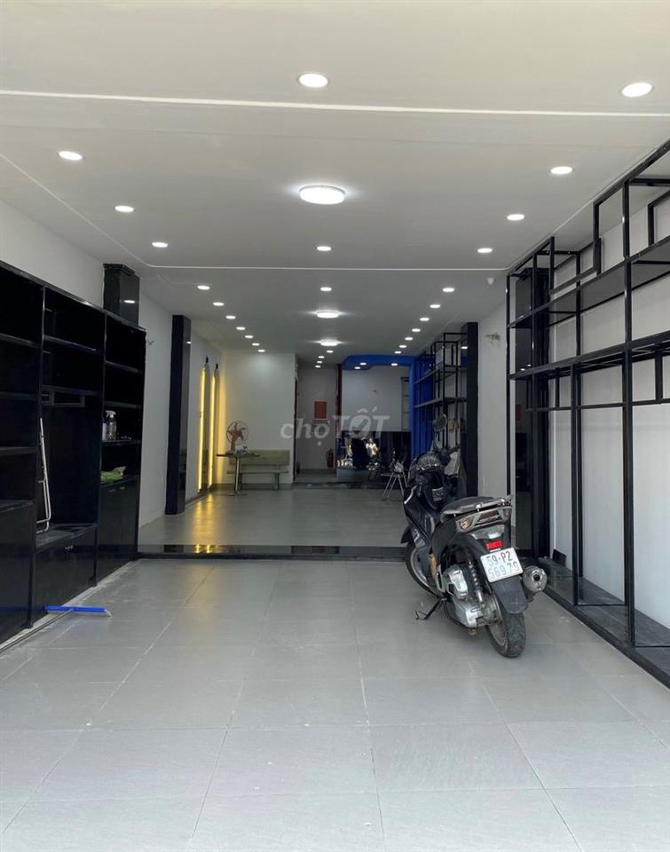Cần cho thuê nhà MT 282A Đ.Nguyễn Trọng Tuyển P.8 Q.Phú Nhuận