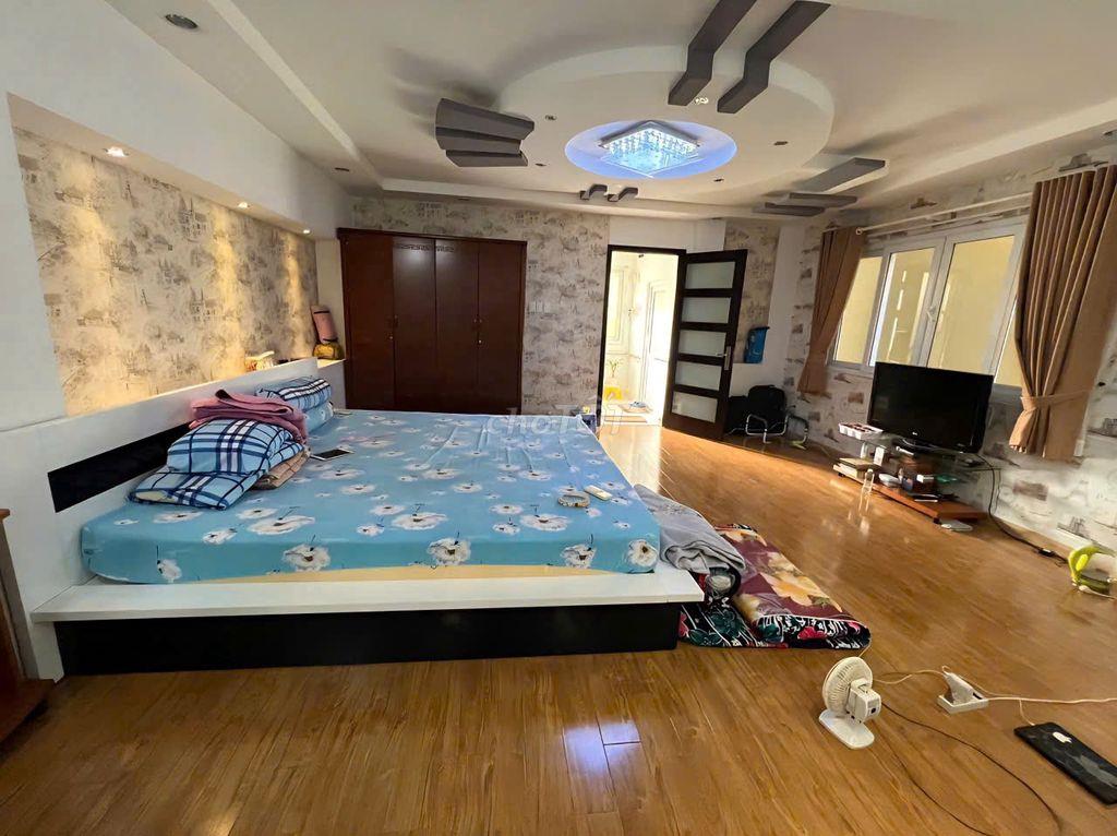 Cần cho thuê Villa HXH 200/6A Nguyễn Trọng Tuyển P.8 Q.Phú Nhuận
