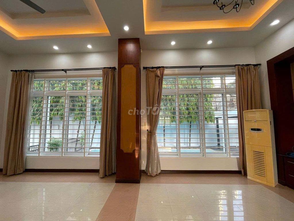 Cần cho thuê Biệt Thự HXT 111/3A Đặng Thùy Trâm P.13 Q.Bình Thạnh