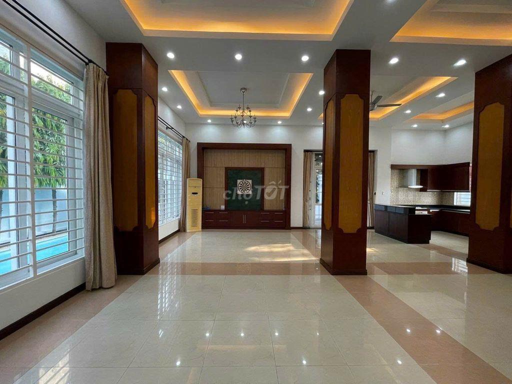 Cần cho thuê Biệt Thự HXT 111/3A Đặng Thùy Trâm P.13 Q.Bình Thạnh