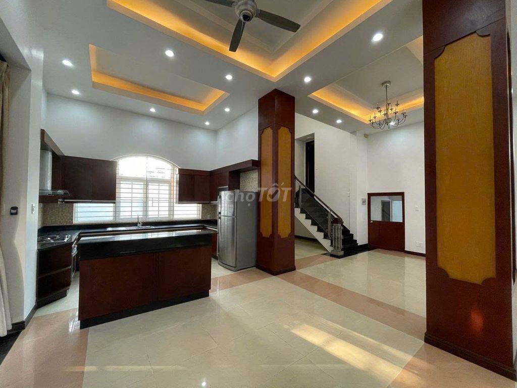 Cần cho thuê Biệt Thự HXT 111/3A Đặng Thùy Trâm P.13 Q.Bình Thạnh