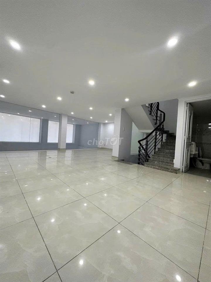 Cần cho thuê nhà Mặt Tiền 152A Nguyễn Văn Thương P.25 Q.Bình Thạnh