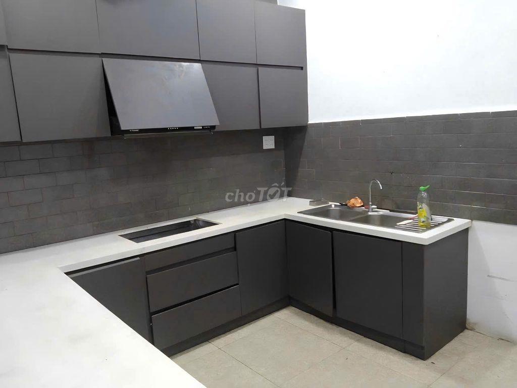 Cần cho thuê nhà góc 2MT 250A Nguyễn Xí P.26 Q.Bình Thạnh