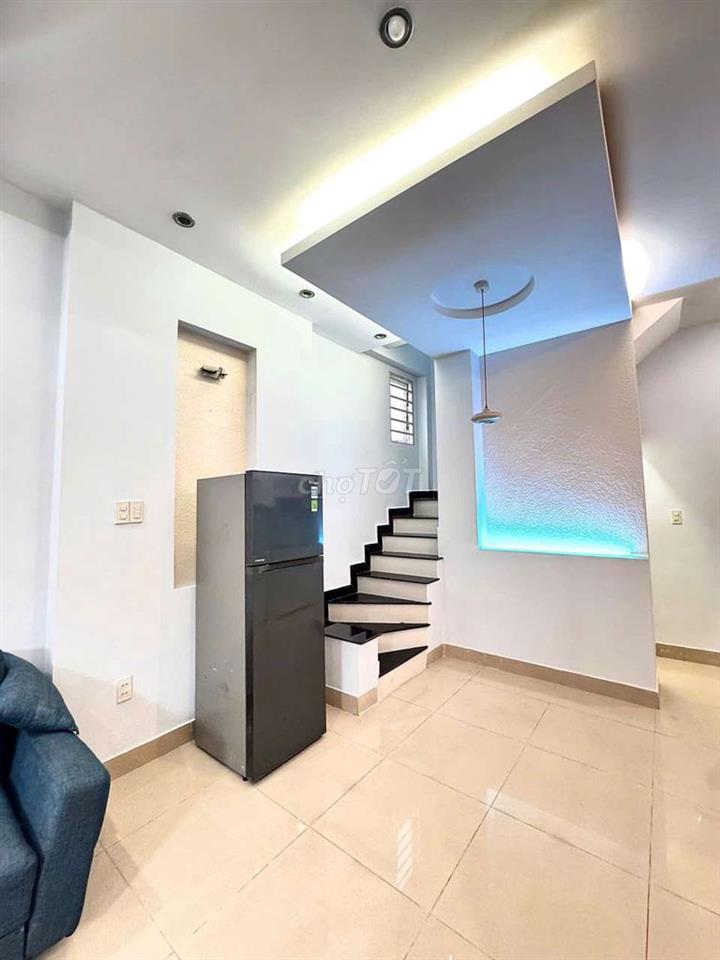 Cho thuê nhà MỚI TINH full Nội thất, 80m2, BT 
