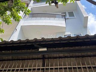 Nhà MẶT TIỀN, dtsd 324m2, 6pn Cho CHDV