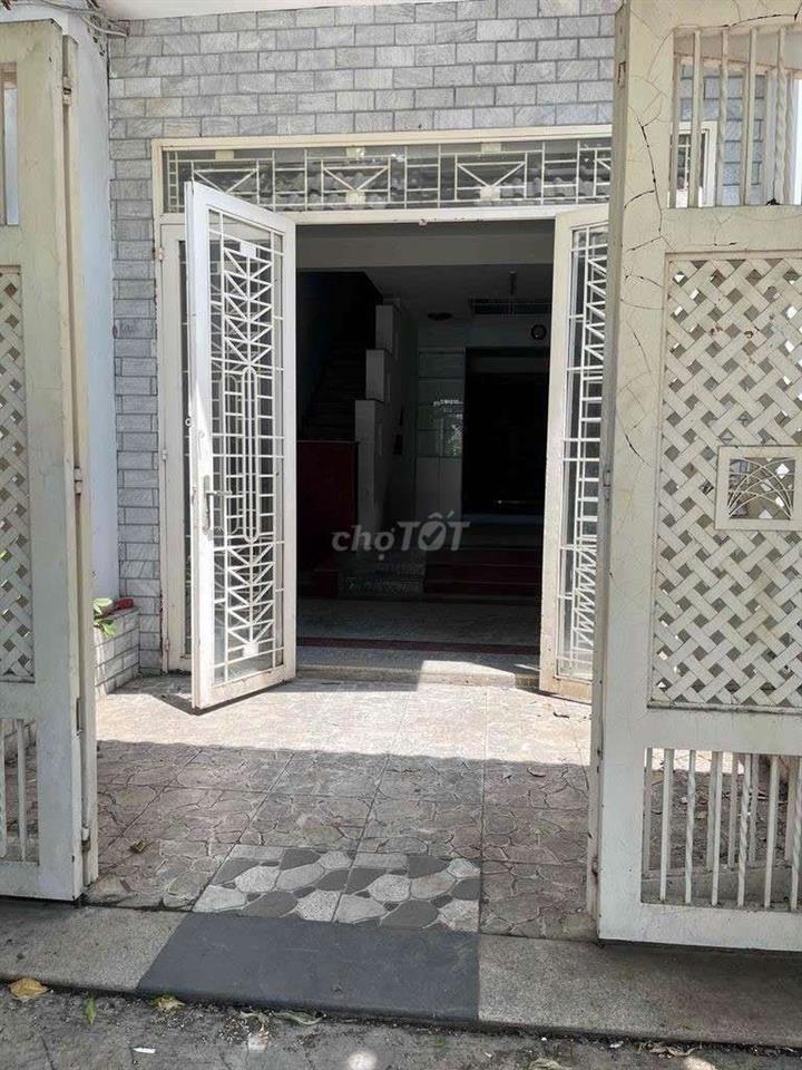 Nhà MẶT TIỀN, dtsd 324m2, 6pn Cho CHDV