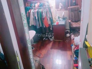 Nhà ĐẦY ĐỦ NỘI THẤT, 2PN Kín+1PN hở chỉ 7,9tr. Q1
