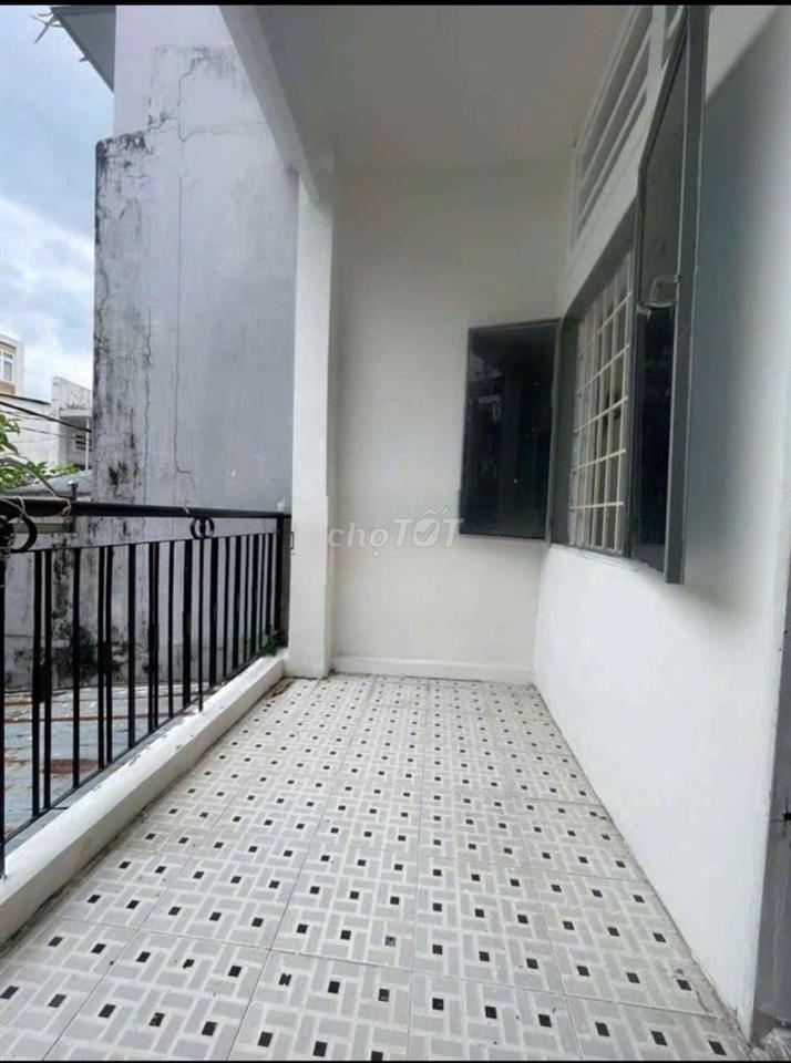 Nhà 2PN, 2WC, HXH, NHÀ ĐẸP CHỈ 10 TRIỆU 