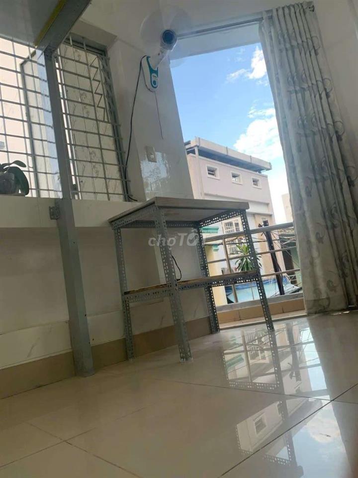 Phòng trọ 18m2, full nội thất, 3.5 triệu. Bình thạnh 