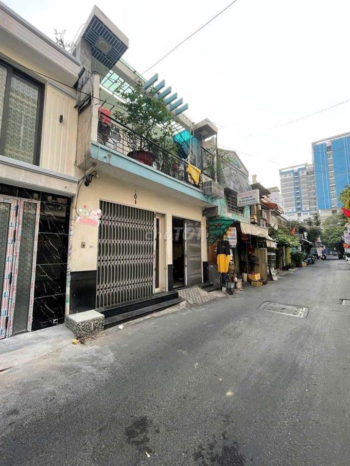 NHÀ MẶT TIỀN, 2TẦNG, DTSD 50m2. Bình thạnh 