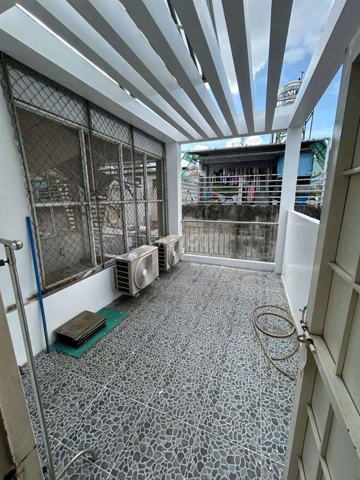 NHÀ 2PN, 3WC, full NT, dtsd 96M2, 12TR. Q1