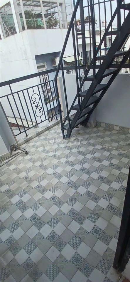 NHÀ 3PN, 3WC, SD 98m2, ngay Hàng xanh, BT 