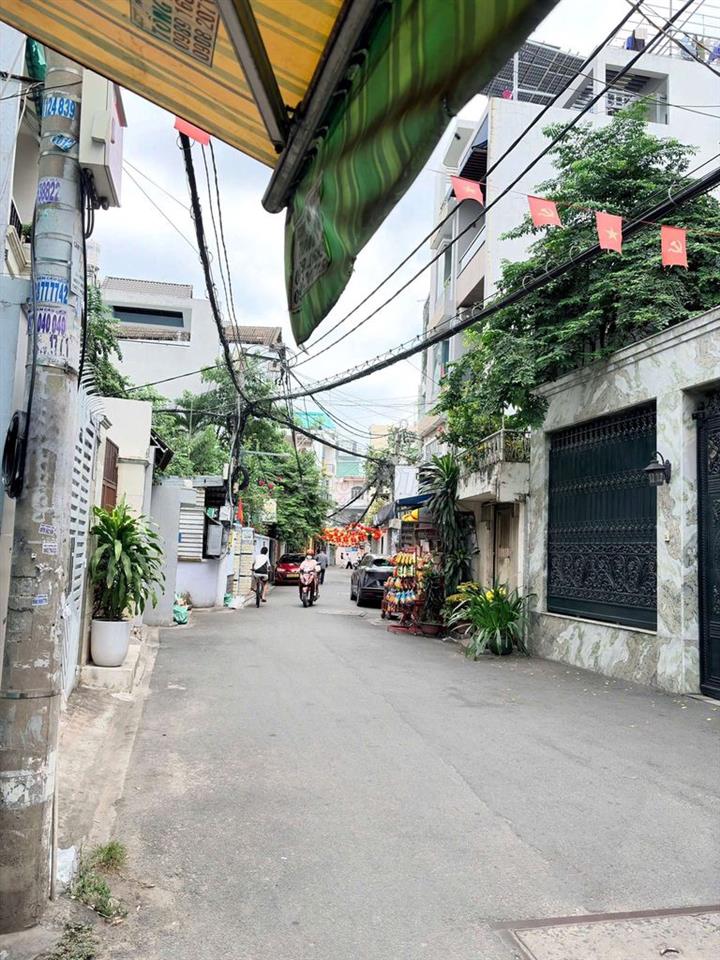 NHÀ HẺM XE TẢI, SD 345m2. 4PN, 3WC. Phú Nhuận 