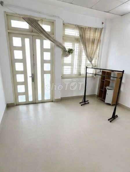 NHÀ HẺM Ô TÔ, MỚi, 2PN, 3WC. TÂN BÌNH 