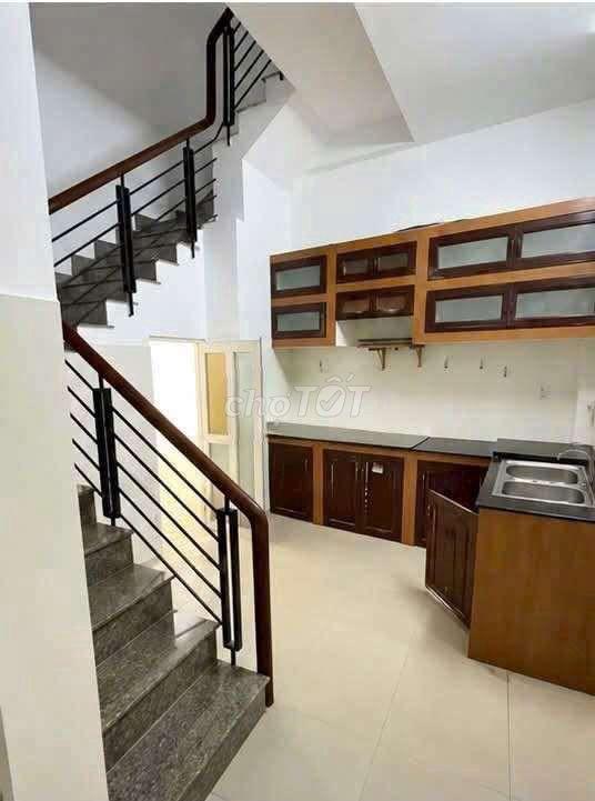NHÀ HẺM Ô TÔ, MỚi, 2PN, 3WC. TÂN BÌNH 