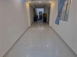 NHÀ 3PN, 3WC , 3 TẦNG SD 150M2. Q1