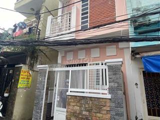 Nhà mới 2PN, 2WC. NGAY Q1