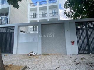 MB vừa KD(cafe, trà sữa...), vừa ở 80m2. Thủ Đức. 