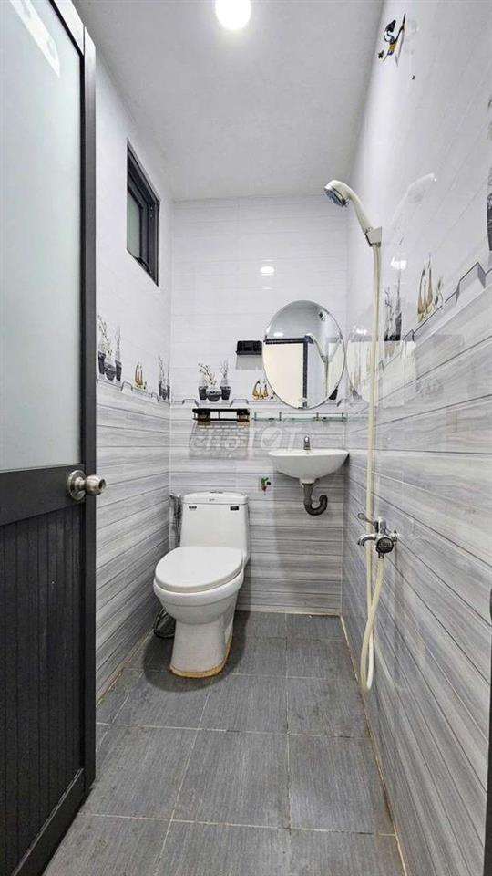 Nhà 3PN 3WC full NT.Mặt bằng KD. Q3