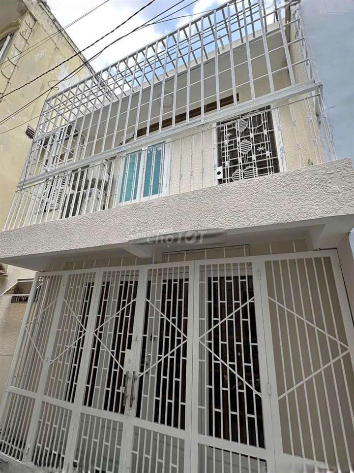 Cho thuê nhà 2pn 2wc,  hẻm 343 Phan Xích Long, Phú Nhuận 