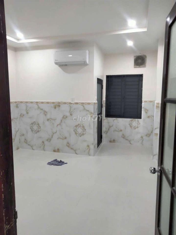 NHÀ MỚI 4PN 4WC – HẺM 3M TRẦN QUÝ CÁP, BÌNH THẠNH – 20TR/THÁNG