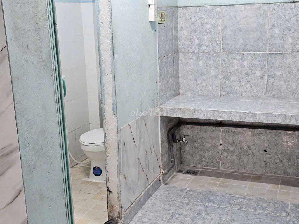 NHÀ MỚI HẺM BA GÁC GẦN NGÃ 5 GÒ VẤP – 1PN + GÁC LỬNG – 3,3TR