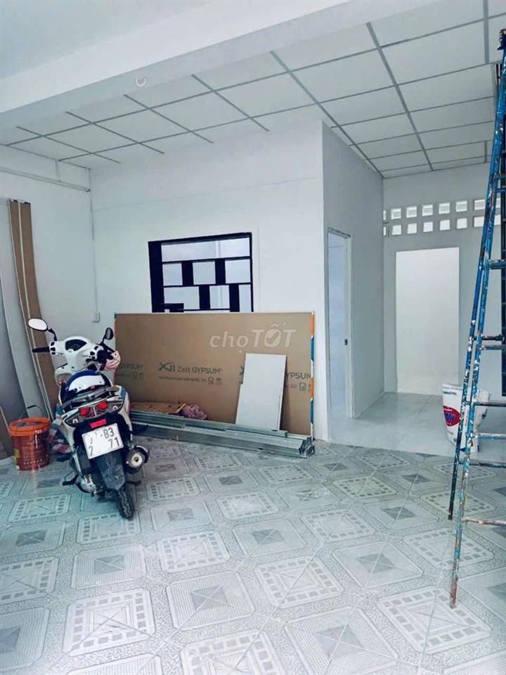 NHÀ MỚI SƠN 3PN GẦN CHỢ CÂY QUÉO – HẺM BA GÁC GẦN MẶT TIỀN – 10TR