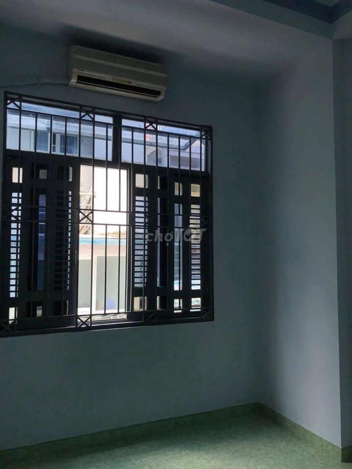 Nhà Mặt Tiền 2PN 3WC gần Vòng Xoay Lê Văn Sỹ + Nguyễn Trọng Tuyển 