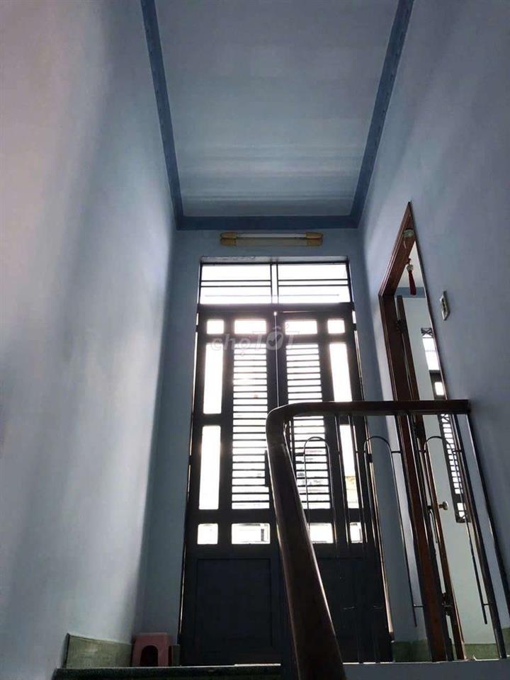 Nhà Mặt Tiền 2PN 3WC gần Vòng Xoay Lê Văn Sỹ + Nguyễn Trọng Tuyển 