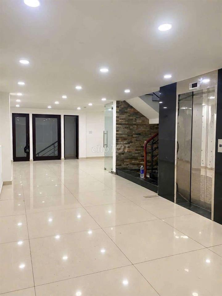 GA T2 SÂN BAY – TÒA NHÀ 6X20M – HƠN 500M² – THANG MÁY – HXH – 55TR/TH