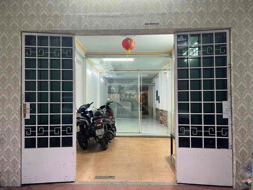 Mình cần cho thuê nhà nguyên căn ở 534/11 Điện Biên Phủ phường21 quận