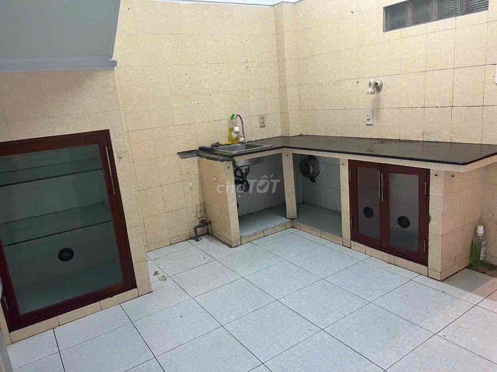 Mình cần cho thuê nhà nguyên căn ở 534/11 Điện Biên Phủ phường21 quận
