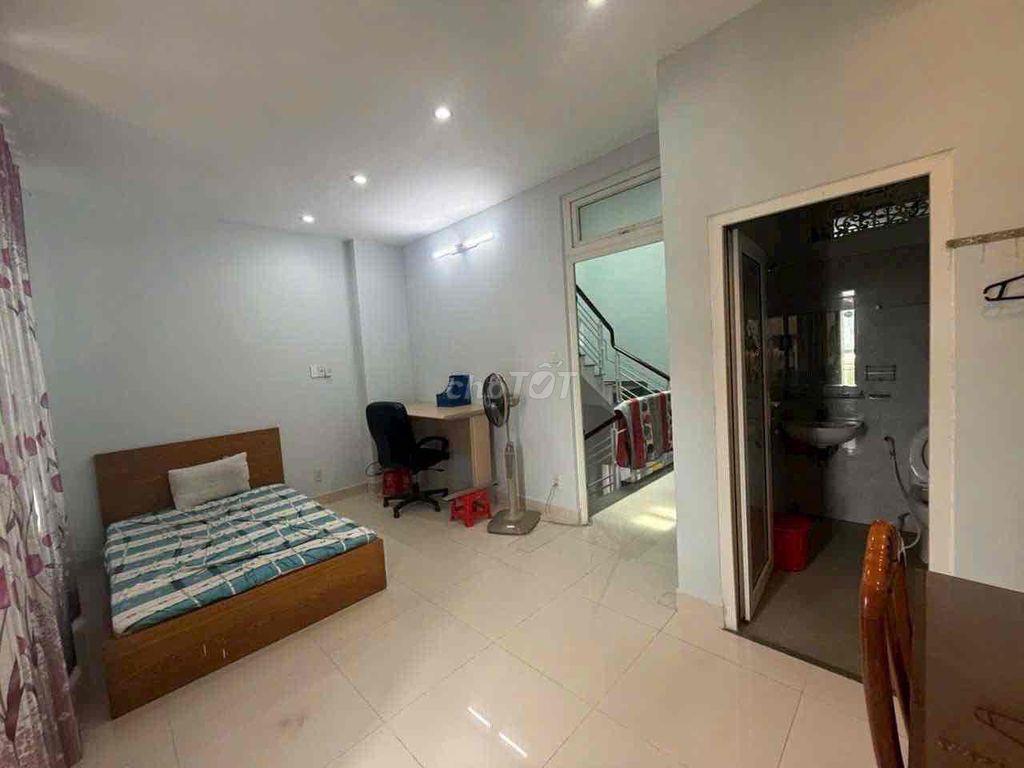 Cho Thuê Nhà 4 TẦNG Mặt Tiền đường Số - Phước long B quận 9