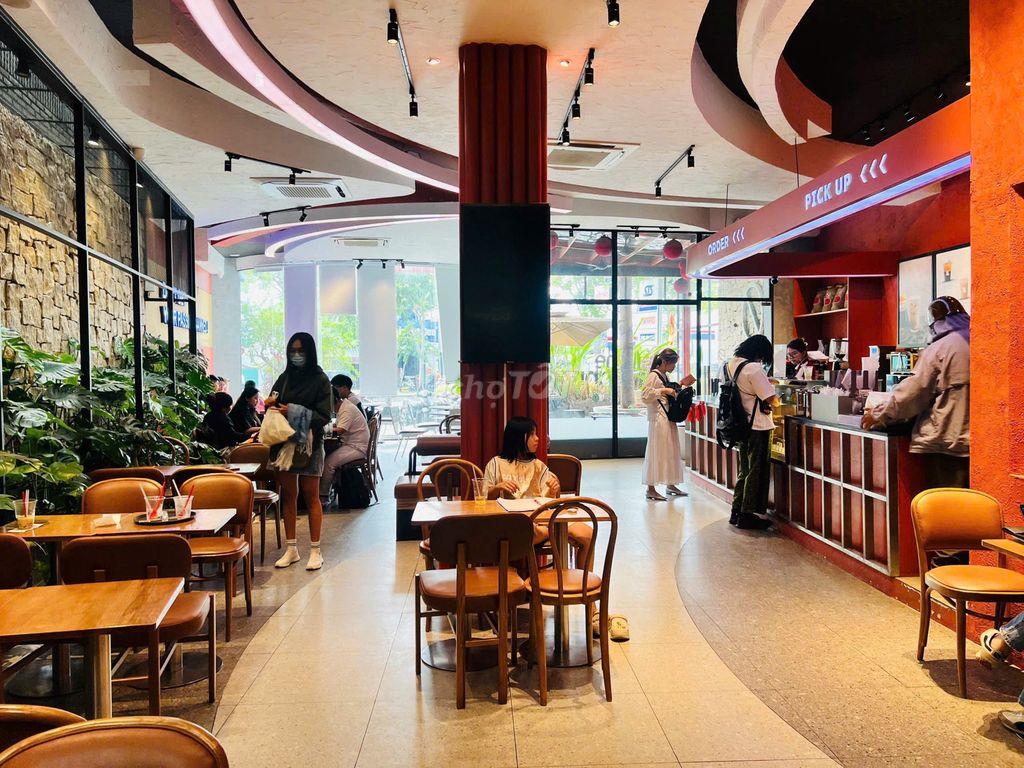 CHO THUÊ MTKD ĐƯỜNG CỘNG HÒA, DT 15X30M, TRỆT 2 LẦU, Phù hợp đa nghề