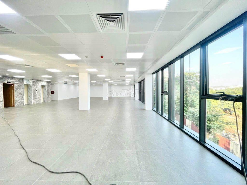 CHO THUÊ MTKD ĐƯỜNG CỘNG HÒA, DT 15X30M, TRỆT 2 LẦU, Phù hợp đa nghề